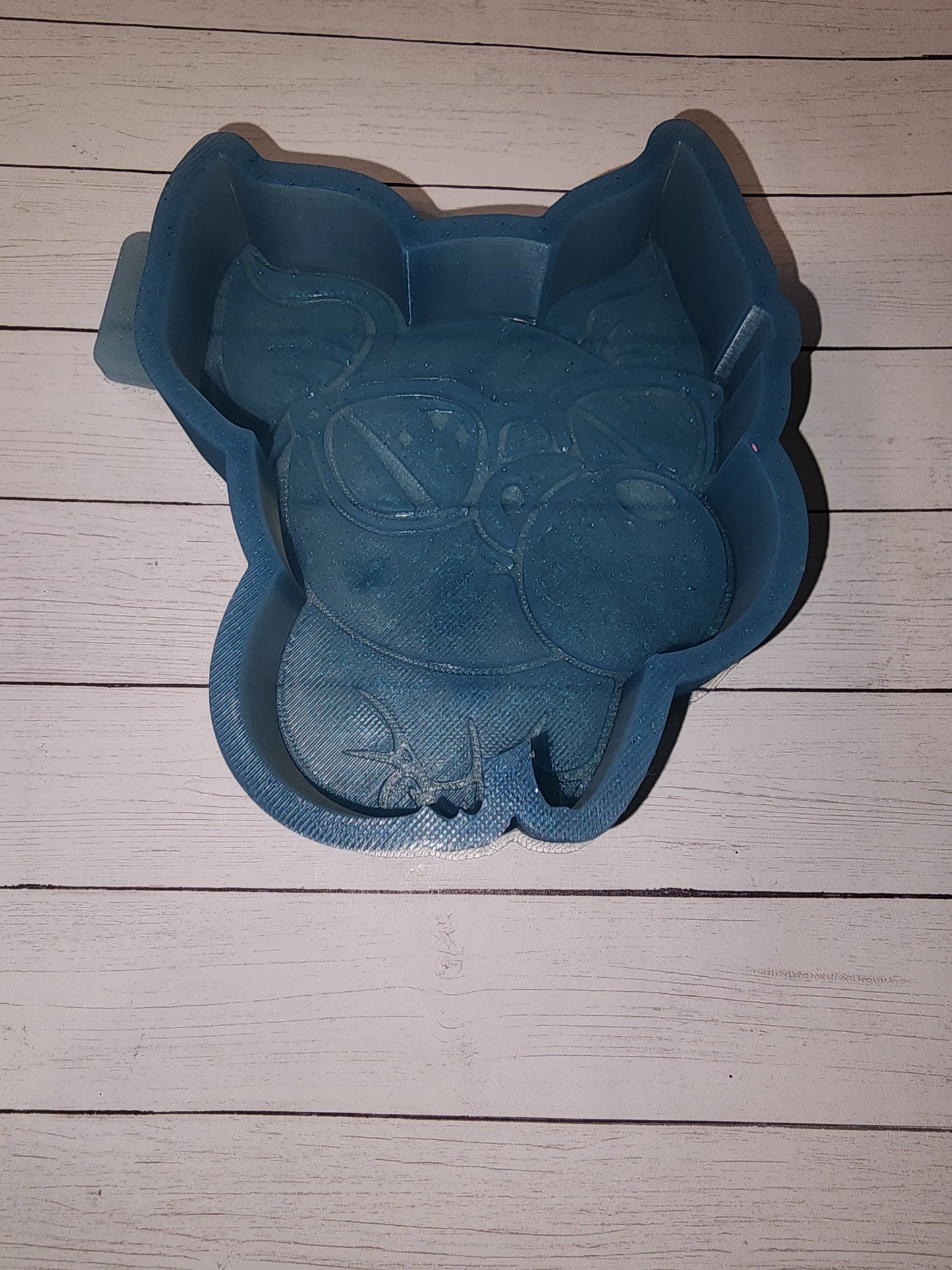 B grade pig mold