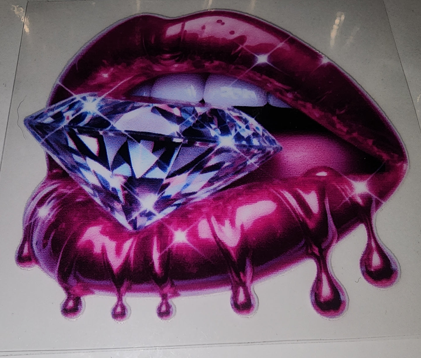Diamond lips cup decal