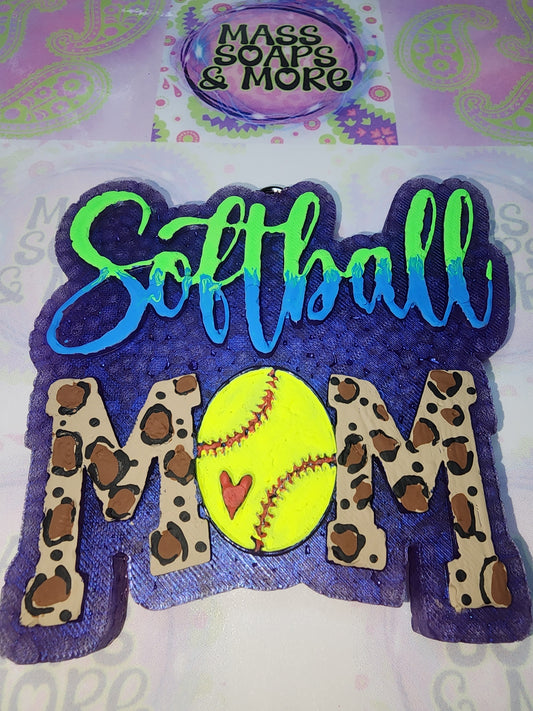 Softball mom freshie