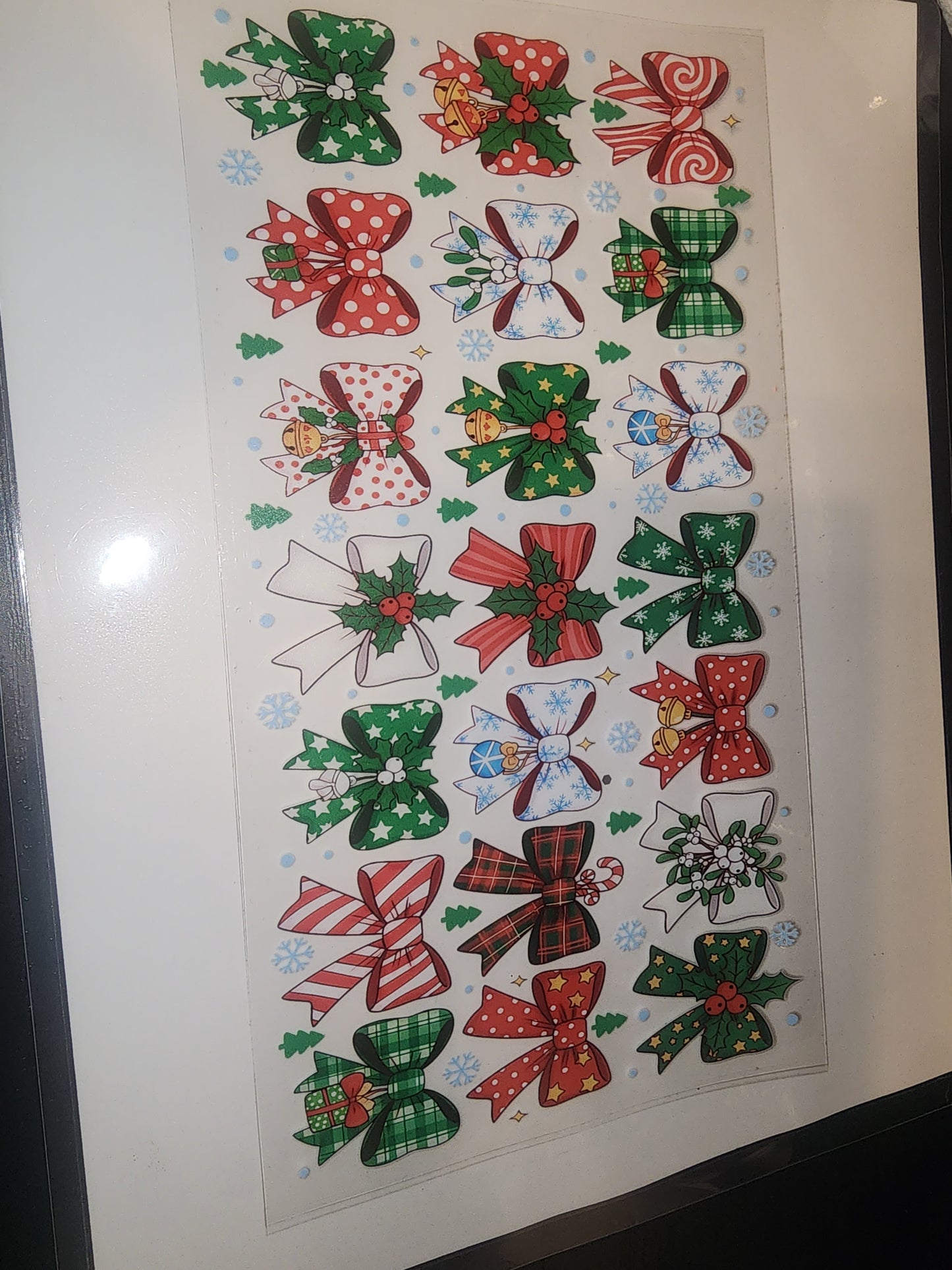 16 oz Christmas bows wrap