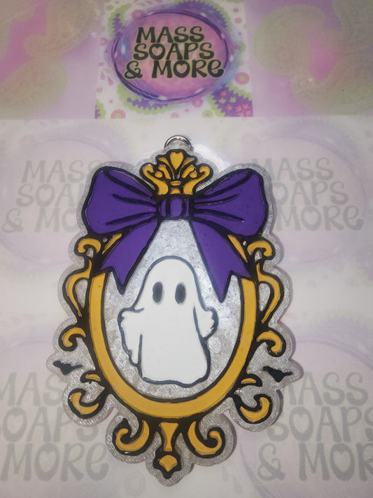 Mirror ghost freshie